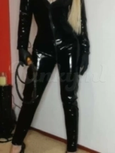 meesteres-isabella-bdsm-via-kinky-6581818d05ecd500127e724d