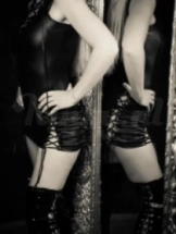 meesteres-cheyenne-bdsm-via-kinky-5cf680aa819a330c70e43cac