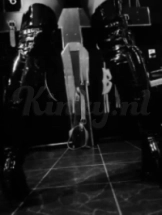 meesteres-cheyenne-bdsm-via-kinky-5cf67dd90f2ed80914396f60