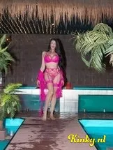 valentina-ts-prive-ontvangst-via-kinky-63069cc936ffdc0019c49360