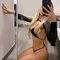 ashley-erotische-massage-via-kinky-68adbb211e6b270013808761