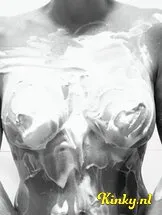 tamara-erotische-massage-via-kinky-5fbe2a1f874d88ac8f6826ce