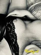 tamara-erotische-massage-via-kinky-61e47212ae4e320013692122