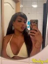 aleira-prive-ontvangst-via-kinky-6913edc5aef88e0013c9becc