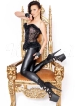 mistress-nadia-bdsm-via-kinky-5e307c652a26a645eac5ed75