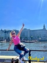 valentina-ts-prive-ontvangst-via-kinky-645fe4398350550012a45f4c