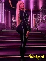 sthefany-prive-ontvangst-via-kinky-6990d6703b95a900135a6293