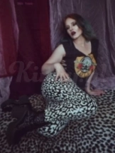 moira-mona-bdsm-via-kinky-614acf8e1da36540822ec4e1