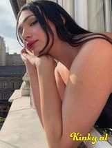 laurah-bdsm-via-kinky-6955169082d0020013670d39