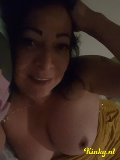 kendra-raamprostitutie-via-kinky-5f2060fb29a2db3ad252abe3