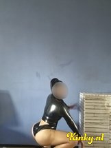 yeikar-prive-ontvangst-via-kinky-6482524c60e9d1001368c386