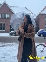 macarena-prive-ontvangst-via-kinky-695eb761f9dae40013c5391f