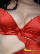 aleksandra-prive-ontvangst-via-kinky-685aa5056f455c0013d0420f