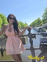 rayya-ts-prive-ontvangst-via-kinky-681f8736375bfd001318a1c5