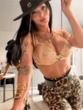 alessandra-prive-ontvangst-via-kinky-69b0506ffa25fb00136f6ddf