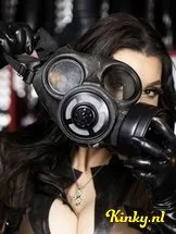 mrs-verena-bdsm-via-kinky-62794238052d620019516ec4