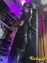 mrs-verena-bdsm-via-kinky-699616edf183b20012355da4