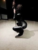 meesteres-lux-bdsm-via-kinky-694403e44dbc6e001398ee00