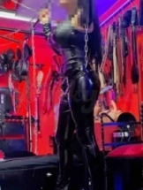 mrs-samantha-bdsm-via-kinky-69a9a92c2f8a63001205e7bd