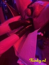 mrs-samantha-bdsm-via-kinky-6780d41526791600136d2a1c