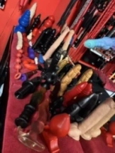 mrs-samantha-bdsm-via-kinky-676d3856474f310013817589