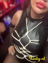 mrs-samantha-bdsm-via-kinky-67daaf1f0c4ab80013346d35