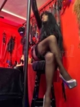 mrs-samantha-bdsm-via-kinky-6791fadc3a3591001292d5d9