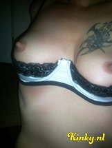 kelly-prive-ontvangst-via-kinky-5cf665533dbf500e4825c954