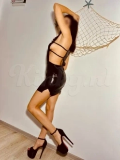 sofia-escort-via-kinky-6727d2d260eeca001336611c