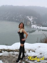 mistress-emma-bdsm-via-kinky-5de4e7127cead9f75246b3e7