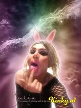 manuela-prive-ontvangst-via-kinky-61fd428110ceba0013d5dc7c