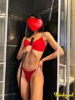 veronika-prive-ontvangst-via-kinky-6988d054cc37e300130e64fb