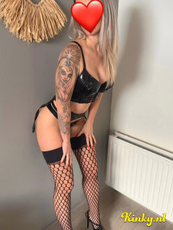 linda-virtual-sex-via-kinky-663495570dca79001aeaab81