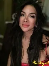 chanel-prive-ontvangst-via-kinky-690dc57d96de780013835ab4