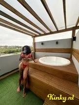 celina-prive-ontvangst-via-kinky-67ec4d4e43e4b9001386525f